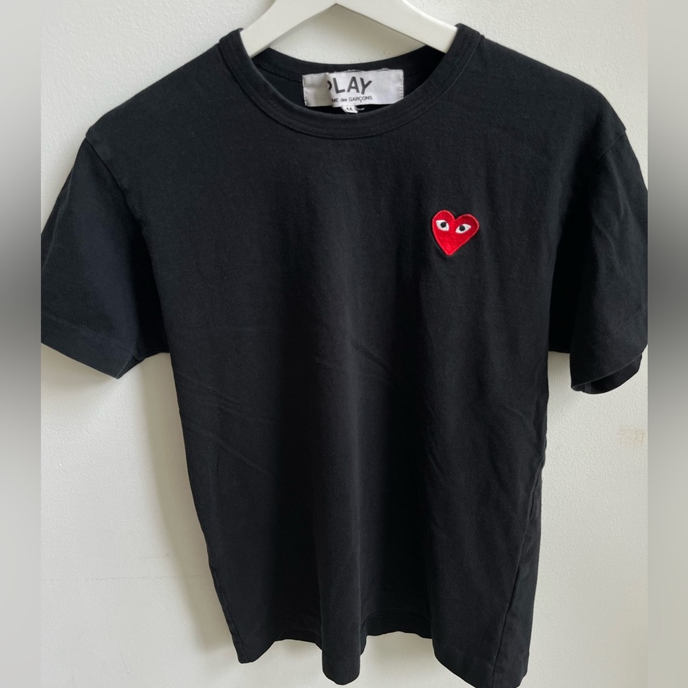 COMMES DES GARÇONS PLAY TEE